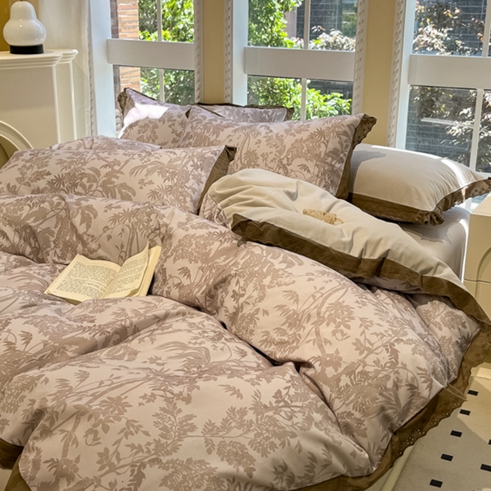 91家纺网 家纺一手货源 找家纺 沐辰 2024新款A类全棉磨毛花边款四件套 花边款-万木峥嵘