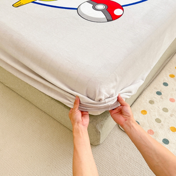 91家纺网 家纺一手货源 找家纺 ds生活馆 2026新款大版数码印花牛奶绒单床笠 宝可梦