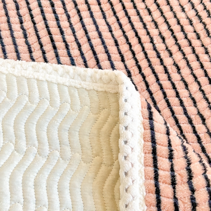 91家纺网 家纺一手货源 找家纺 川悦生活 2024新款A类印花雪花绒床垫加厚绒保暖床护垫 床垫秋语-茶咖