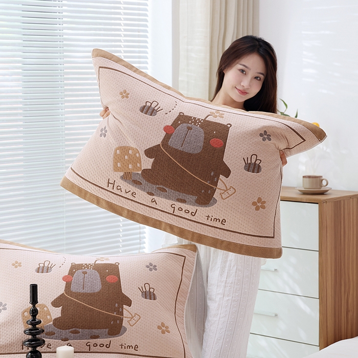 91家纺网 家纺一手货源 找家纺 （总）朴尔家纺-毛巾被 2024年新款卡通定位纯棉四层纱布枕巾