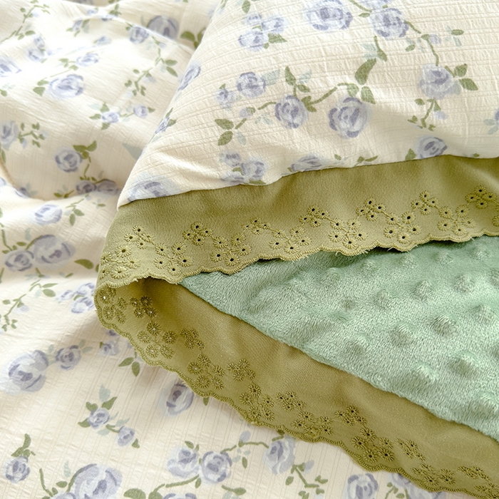 91家纺网 家纺一手货源 找家纺 芯恋 2025款提花韩版花边豆豆冬被被子春秋被芯大豆被豆豆被花海