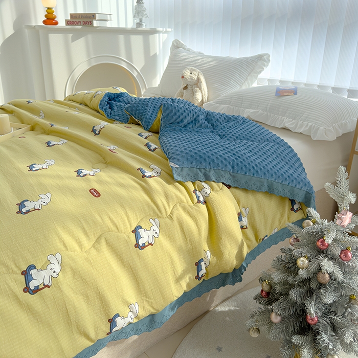 91家纺网 家纺一手货源 找家纺 芯恋 2025款提花韩版花边豆豆冬被被子春秋被芯大豆被豆豆被滑板兔