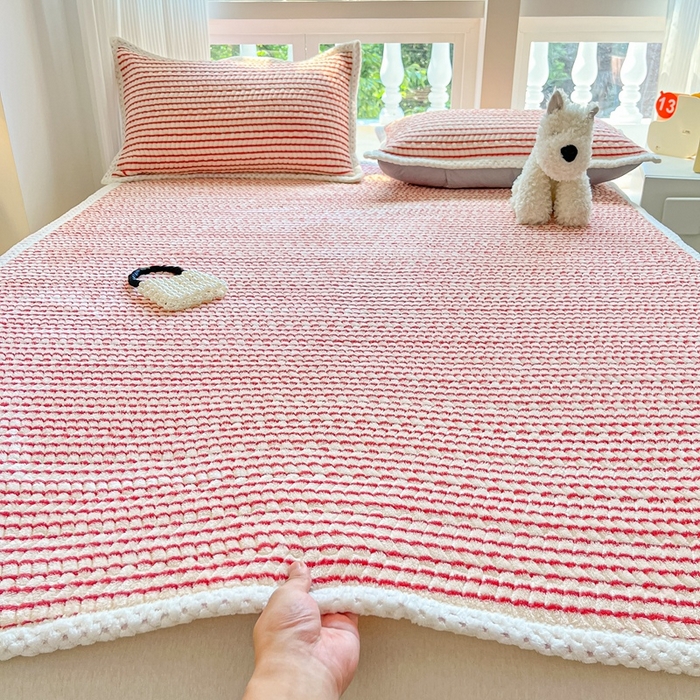 91家纺网 家纺一手货源 找家纺 川悦生活 2024新款A类印花雪花绒床垫加厚绒保暖床护垫 床垫秋语-红豆