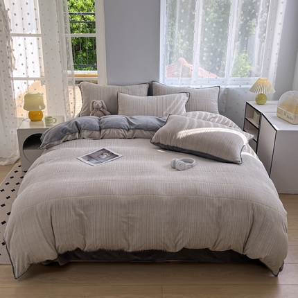 91家纺网 家纺一手货源 找家纺 （总）晚依家纺 2024新款230g纯色立体雕花牛奶绒四件套贝壳边加厚保暖定制定做