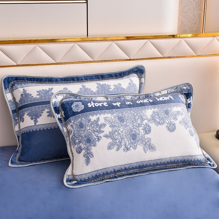 91家纺网 家纺一手货源 找家纺 亿品2025直播爆款9.5斤牛奶绒四件套加厚保暖床裙四件套 流金岁月