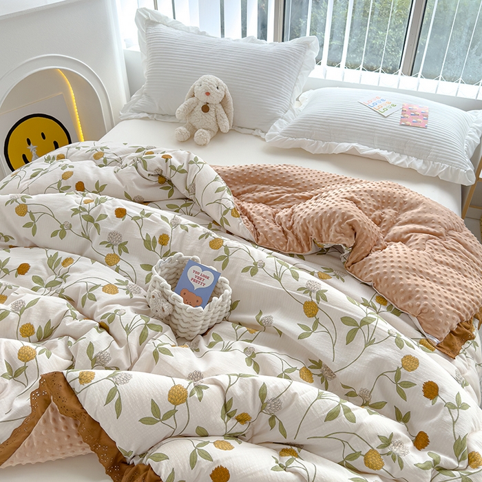 91家纺网 家纺一手货源 找家纺 芯恋 2025款提花韩版花边豆豆冬被被子春秋被芯大豆被豆豆被花枝乱颤