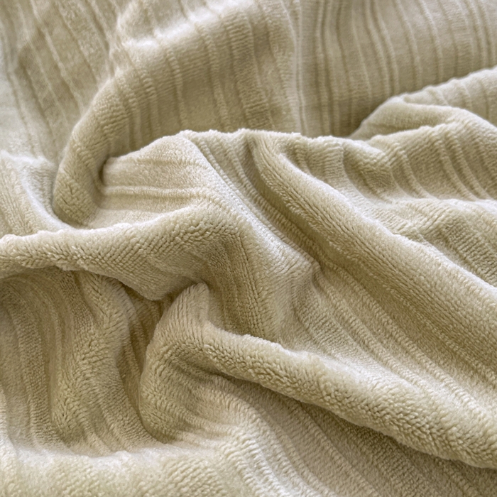 91家纺网 家纺一手货源 找家纺 晚依家纺 2024新款230g纯色立体雕花牛奶绒四件套贝壳边加厚保暖定制定做 香榭格调-果茶绿