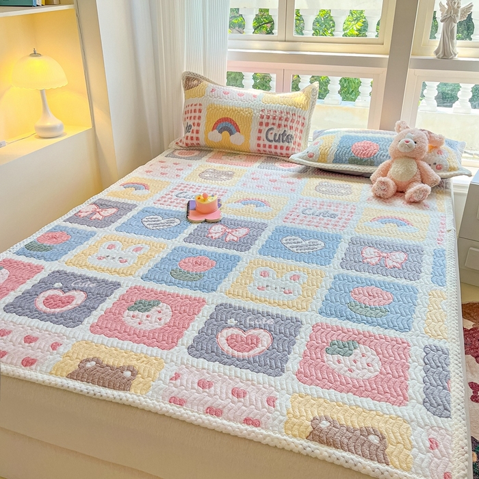 91家纺网 家纺一手货源 找家纺 川悦生活 2024新款A类印花雪花绒床垫加厚绒保暖床护垫 床垫甜蜜日常粉