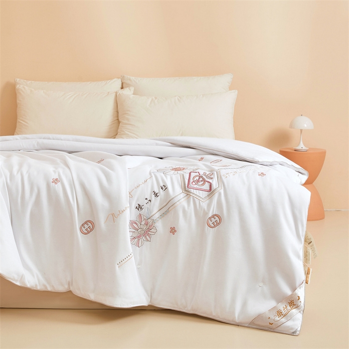 91家纺网 家纺一手货源 找家纺 美伦美 2024新款臻品 臻品白