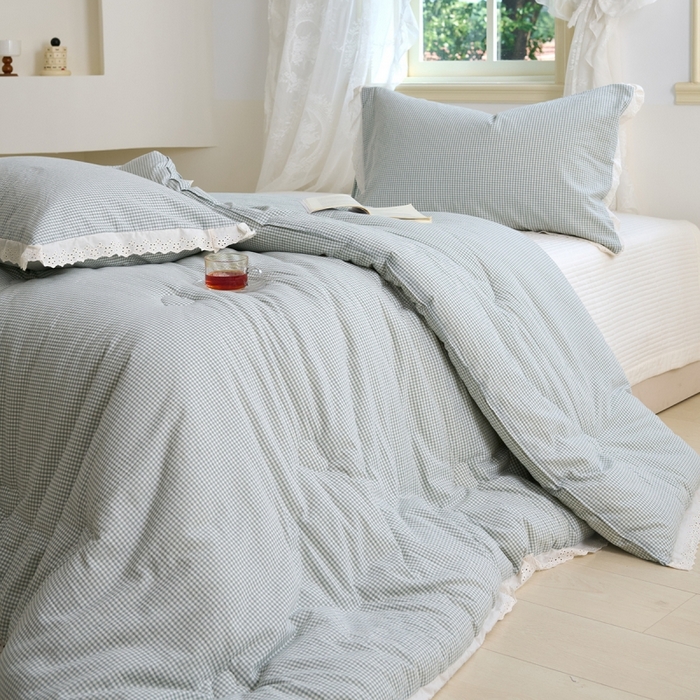 91家纺网 家纺一手货源 找家纺 久典家居 2024新款A类全棉色织水洗棉花边款大豆被 糖果绿