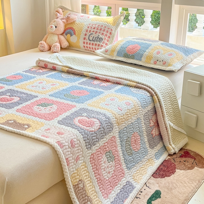 91家纺网 家纺一手货源 找家纺 川悦生活 2024新款A类印花雪花绒床垫加厚绒保暖床护垫 床垫甜蜜日常粉