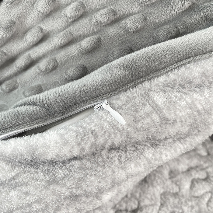 91家纺网 家纺一手货源 找家纺 赫梵茜 2024新款高克重安抚豆豆被套加厚牛奶绒床盖加厚牛奶绒夹棉床笠四件套 灰色爱心