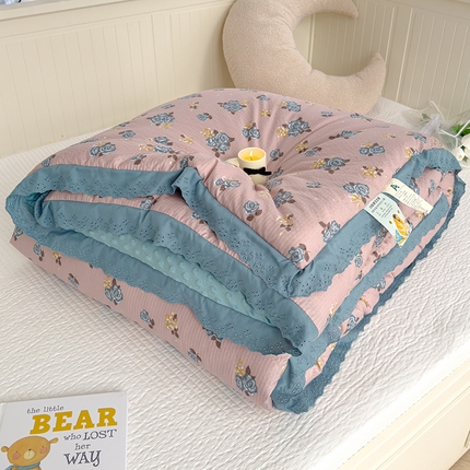 91家纺网 家纺一手货源 找家纺 （总）芯恋 2025款提花韩版花边豆豆冬被被子春秋被芯大豆被豆豆被