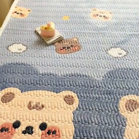 91家纺网 家纺一手货源 找家纺 川悦生活 2024新款A类印花雪花绒床垫加厚绒保暖床护垫 床垫桃心爱语