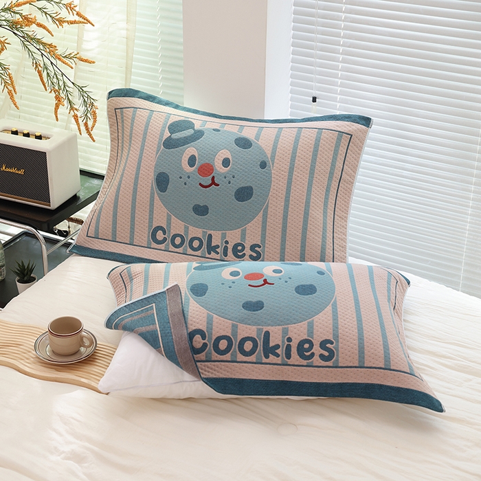 91家纺网 家纺一手货源 找家纺 朴尔家纺-毛巾被 2024年新款卡通定位纯棉四层纱布枕巾 巧克力饼-蓝