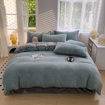 91家纺网 家纺一手货源 找家纺 （总）晚依家纺 2024新款230g纯色立体雕花牛奶绒四件套贝壳边加厚保暖定制定做