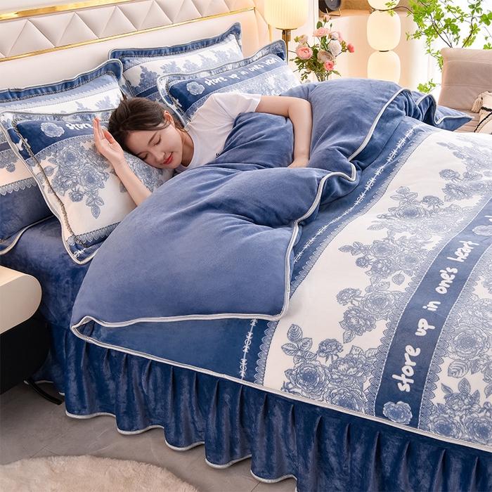 91家纺网 家纺一手货源 找家纺 亿品2025直播爆款9.5斤牛奶绒四件套加厚保暖床裙四件套 流金岁月