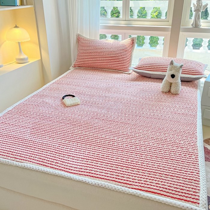 91家纺网 家纺一手货源 找家纺 川悦生活 2024新款A类印花雪花绒床垫加厚绒保暖床护垫 床垫秋语-红豆