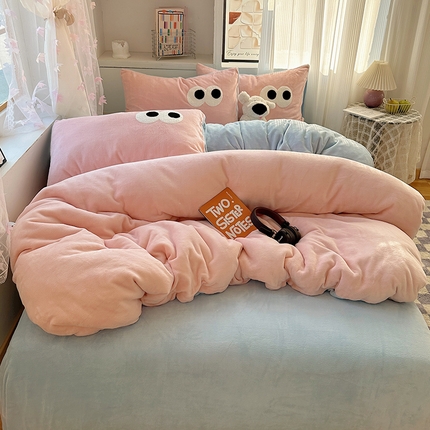 （总）桃子家居 2024新款A类ins加厚毛巾绣大眼萌混搭撞色牛奶绒系列四件套
