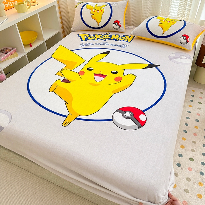 91家纺网 家纺一手货源 找家纺 ds生活馆 2026新款大版数码印花牛奶绒单床笠 宝可梦