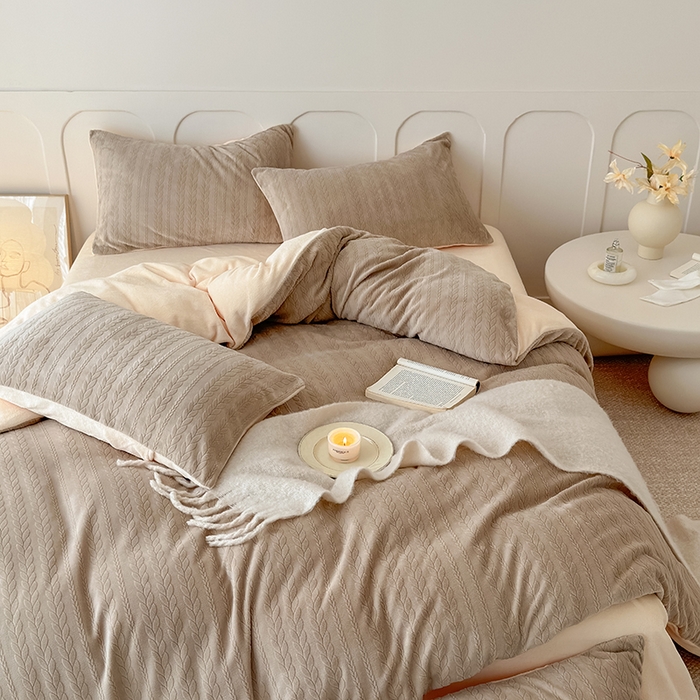 91家纺网 家纺一手货源 找家纺 2024新款雕花绒牛奶绒四件套--麦穗系列 麦穗咖黄