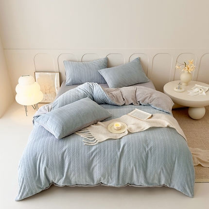 91家纺网 家纺一手货源 找家纺 2024新款雕花绒牛奶绒四件套--麦穗系列 麦穗蓝灰