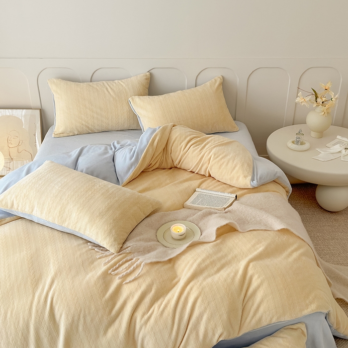 91家纺网 家纺一手货源 找家纺 2024新款雕花绒牛奶绒四件套--麦穗系列 麦穗黄蓝