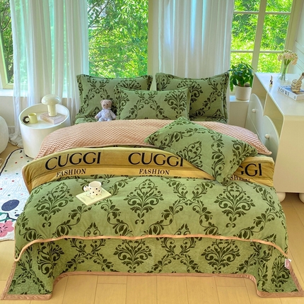 赫梵茜 2024新款高克重安抚豆豆被套牛奶绒夹棉床盖四件套 CUGGI