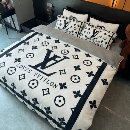 2024新款大版数码印花四件套高克重双面加厚牛奶绒四件套 黑白v1