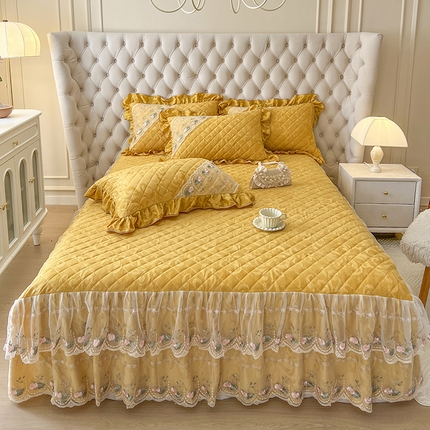 91家纺网 家纺一手货源 找家纺 网红馆（ck家纺） 2025新款高克重天鹅绒刺绣床裙三件套-花语秘境 花语秘境-明亮黄