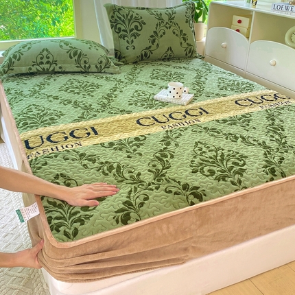 赫梵茜 2024新款高克重安抚豆豆被套牛奶绒夹棉床笠四件套 CUGGI