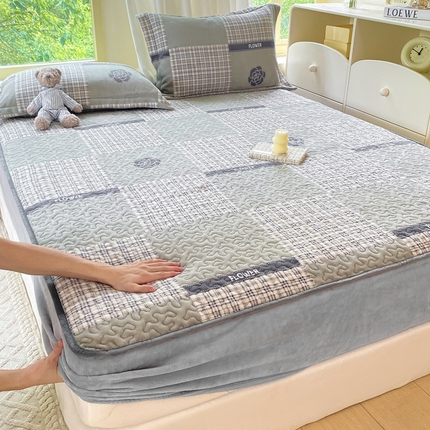 赫梵茜 2024新款高克重安抚豆豆被套牛奶绒夹棉床笠四件套 山茶花