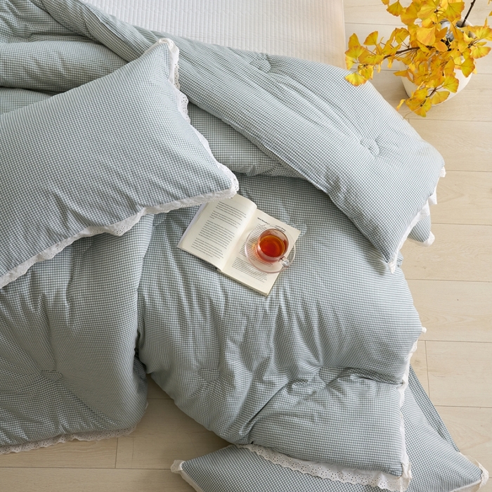 91家纺网 家纺一手货源 找家纺 久典家居 2024新款A类全棉色织水洗棉花边款大豆被 糖果绿