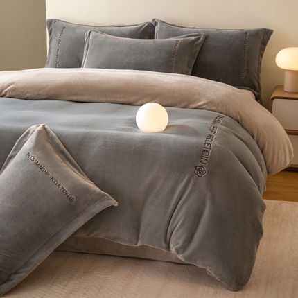 花愿（原花纪） 2025新款牛奶绒撞色刺绣四件套—泽西 经典灰+香草灰