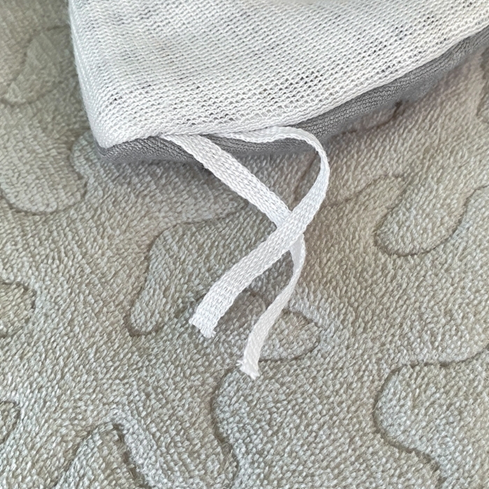 91家纺网 家纺一手货源 找家纺 赫梵茜 2024新款高克重安抚豆豆被套牛奶绒夹棉床盖四件套 山茶花