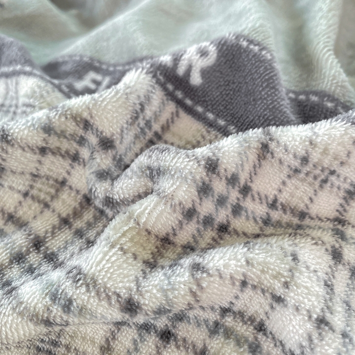 91家纺网 家纺一手货源 找家纺 赫梵茜 2024新款高克重安抚豆豆被套加厚牛奶绒床盖加厚牛奶绒夹棉床笠四件套 山茶花