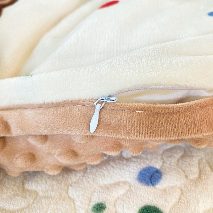 91家纺网 家纺一手货源 找家纺 赫梵茜 2024新款高克重安抚豆豆被套加厚牛奶绒床盖加厚牛奶绒夹棉床笠四件套 复古小熊