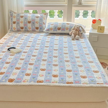 91家纺网 家纺一手货源 找家纺 川悦生活 2024新款A类印花雪花绒床垫加厚绒保暖床护垫 床垫小熊花园