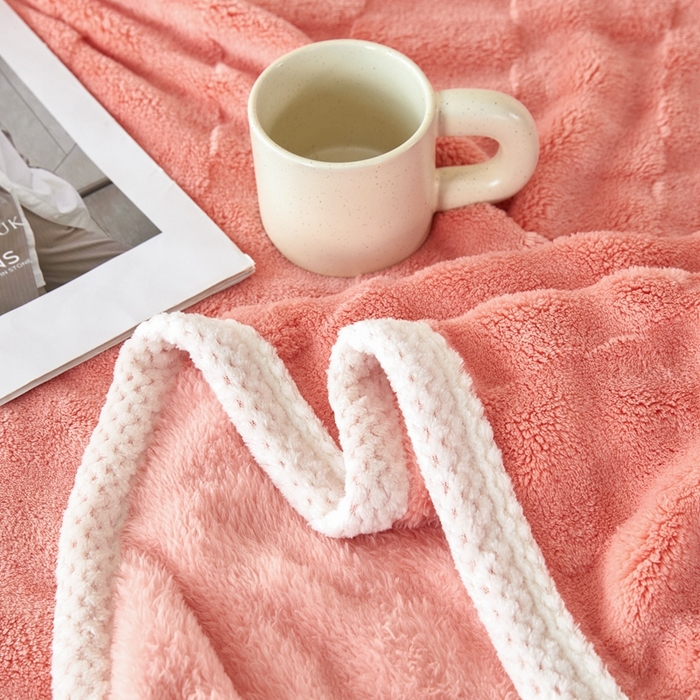 91家纺网 家纺一手货源 找家纺 可思家纺 2024新款纯色仿兔绒泡泡绒毛毯家用四级毯午睡毯 竹兰清羽巴黎橘