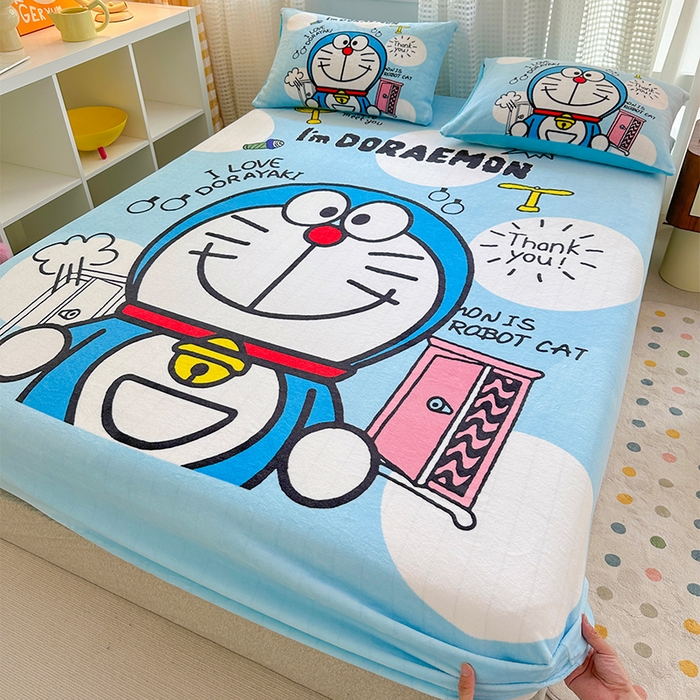 91家纺网 家纺一手货源 找家纺 ds生活馆 2026新款大版数码印花牛奶绒单床笠 叮当猫