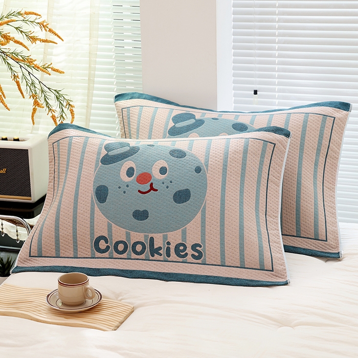 91家纺网 家纺一手货源 找家纺 朴尔家纺-毛巾被 2024年新款卡通定位纯棉四层纱布枕巾 巧克力饼-蓝