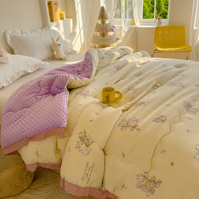 91家纺网 家纺一手货源 找家纺 芯恋 2025款提花韩版花边豆豆冬被被子春秋被芯大豆被豆豆被花园小兔