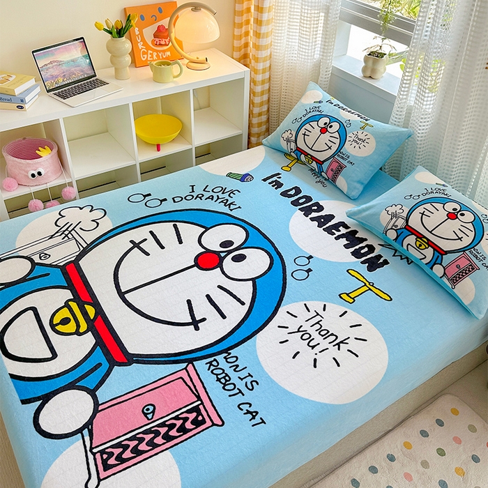 91家纺网 家纺一手货源 找家纺 ds生活馆 2026新款大版数码印花牛奶绒单床笠 叮当猫