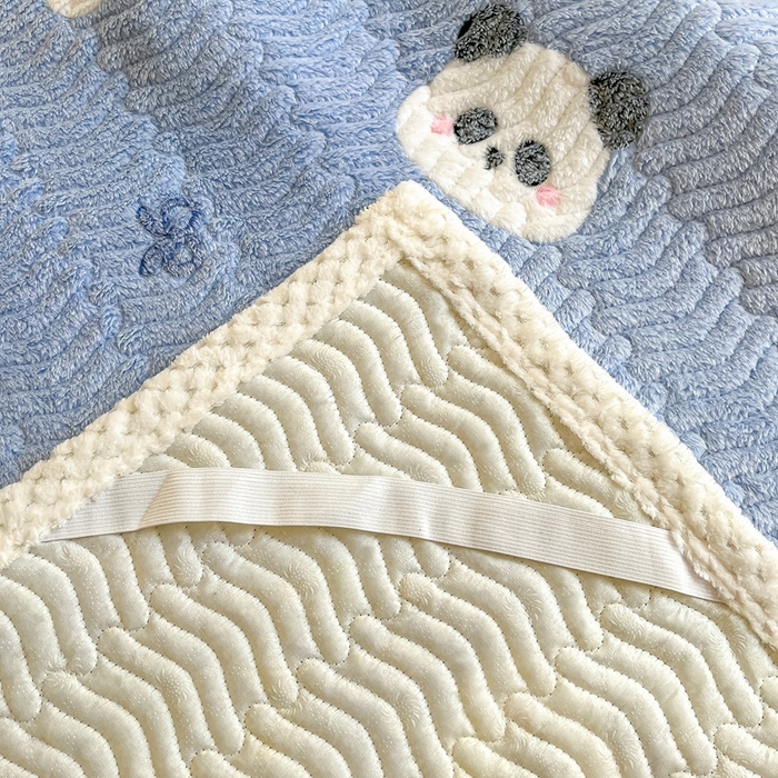 91家纺网 家纺一手货源 找家纺 川悦生活 2024新款A类印花雪花绒床垫加厚绒保暖床护垫 床垫塔丽小熊猫