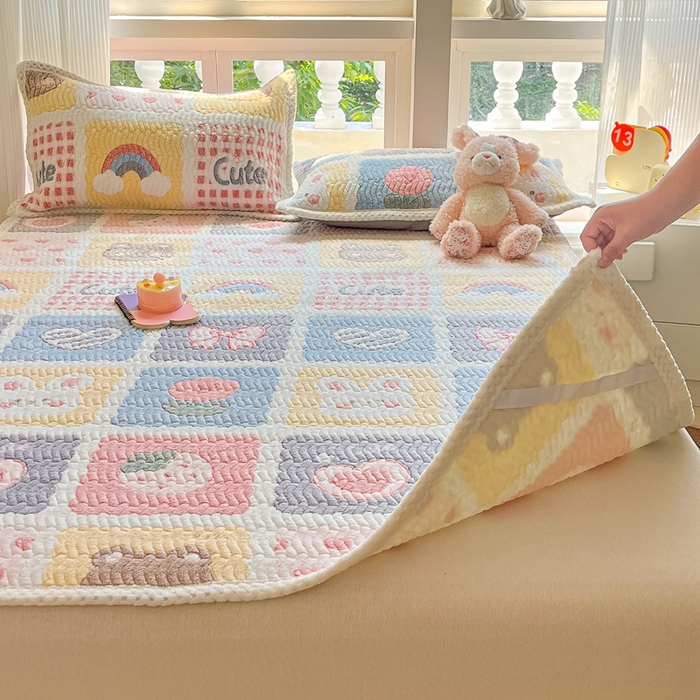 91家纺网 家纺一手货源 找家纺 川悦生活 2024新款A类印花雪花绒床垫加厚绒保暖床护垫 床垫甜蜜日常粉