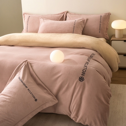 花愿（原花纪） 2025新款牛奶绒撞色刺绣四件套—泽西 可可粉+香槟色