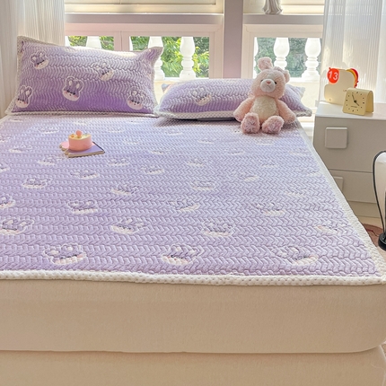 91家纺网 家纺一手货源 找家纺 川悦生活 2024新款A类印花雪花绒床垫加厚绒保暖床护垫 床垫妮娜兔