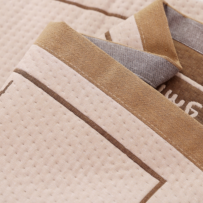 91家纺网 家纺一手货源 找家纺 朴尔家纺-毛巾被 2024年新款卡通定位纯棉四层纱布枕巾 包包熊崽-咖