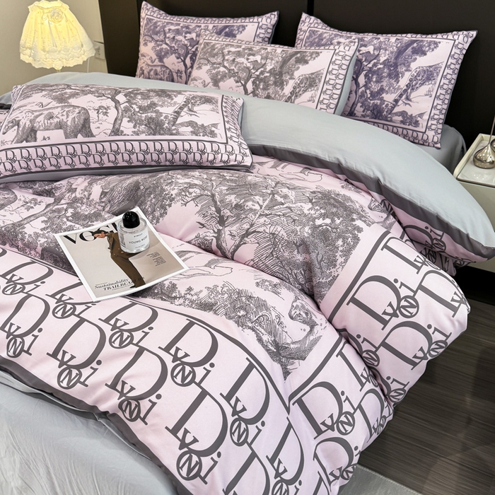 91家纺网 家纺一手货源 找家纺 花沐家居 2024新款亲肤云朵棉四件套加厚印花高克重磨毛四件套直播爆款 灰粉迪