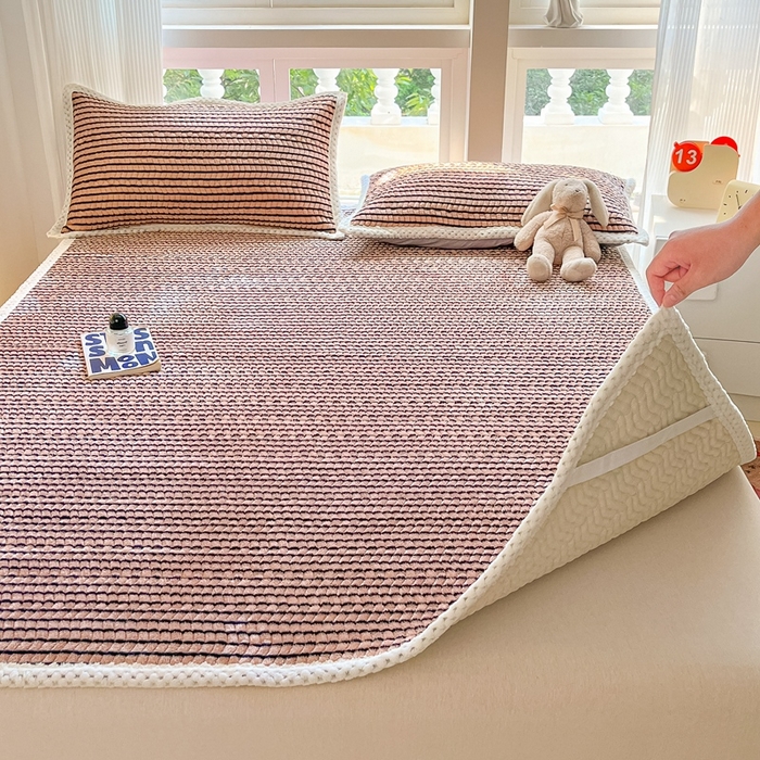 91家纺网 家纺一手货源 找家纺 川悦生活 2024新款A类印花雪花绒床垫加厚绒保暖床护垫 床垫秋语-茶咖